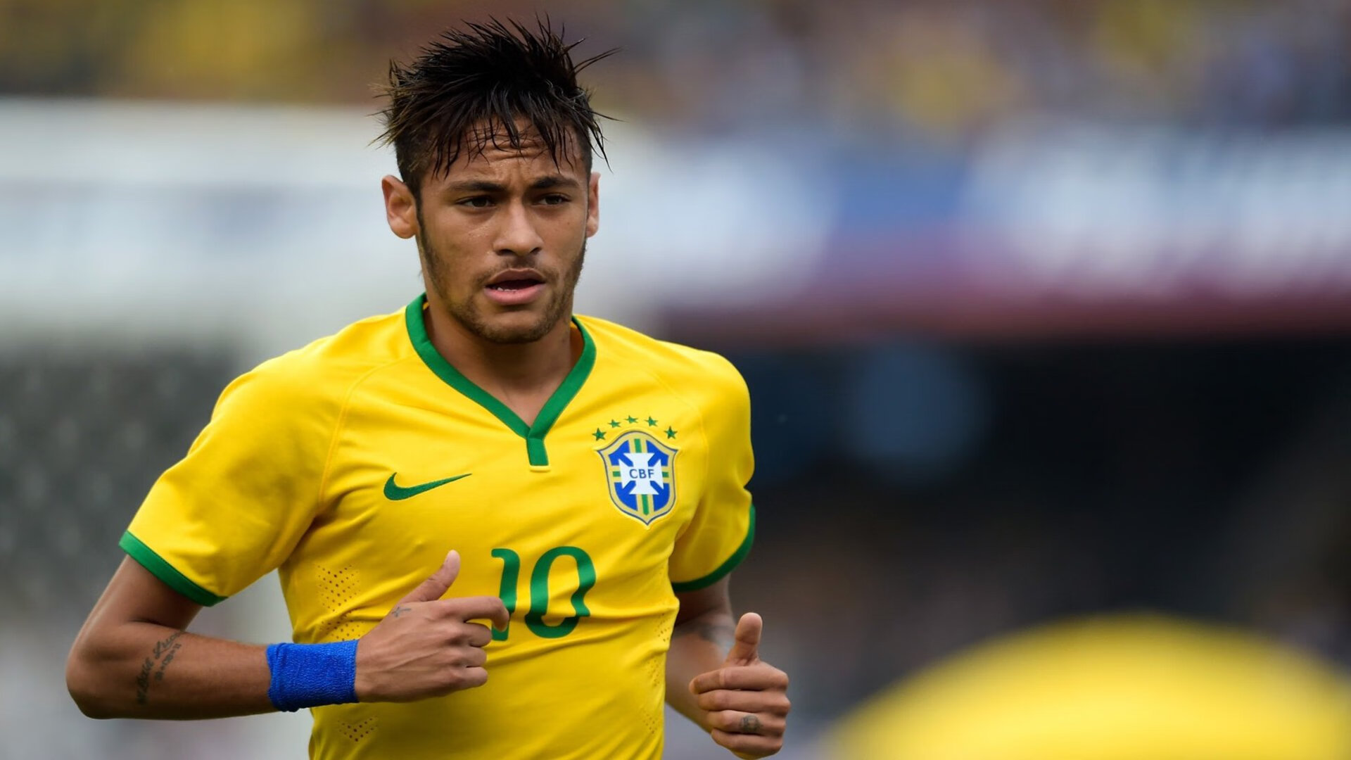 保利娜·普费夫跳台动作精准高难度加分