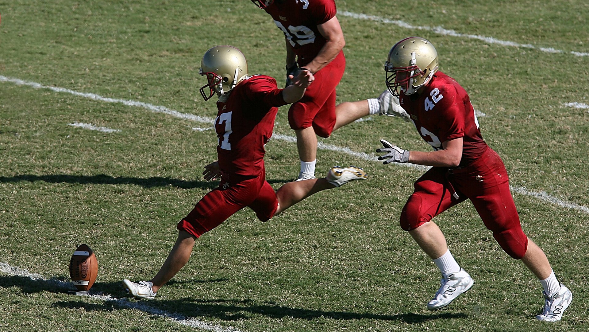 数据分析部门介入战术准备用科技赋能教练决策